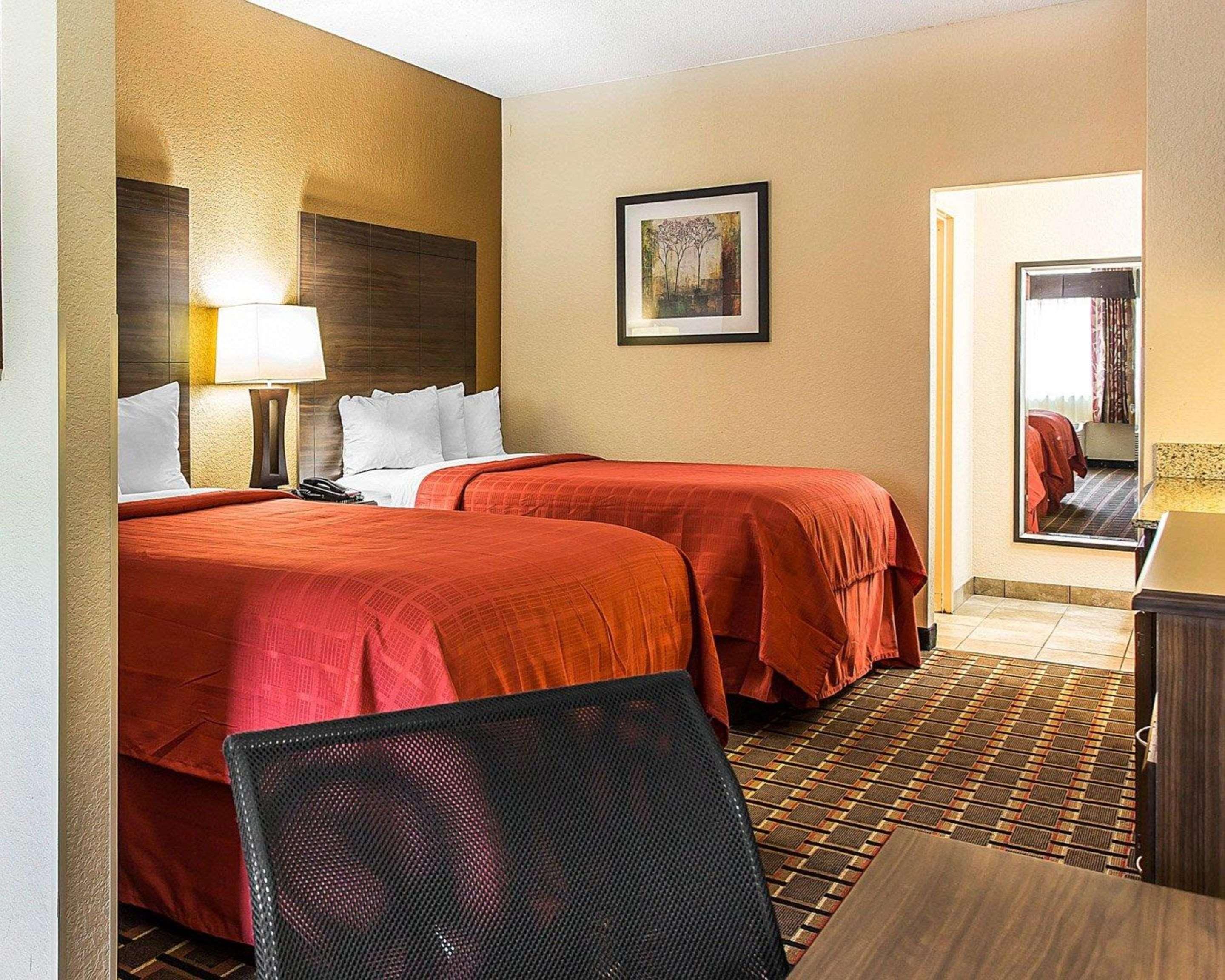 Quality Centro De Convenciones 3* Hickory