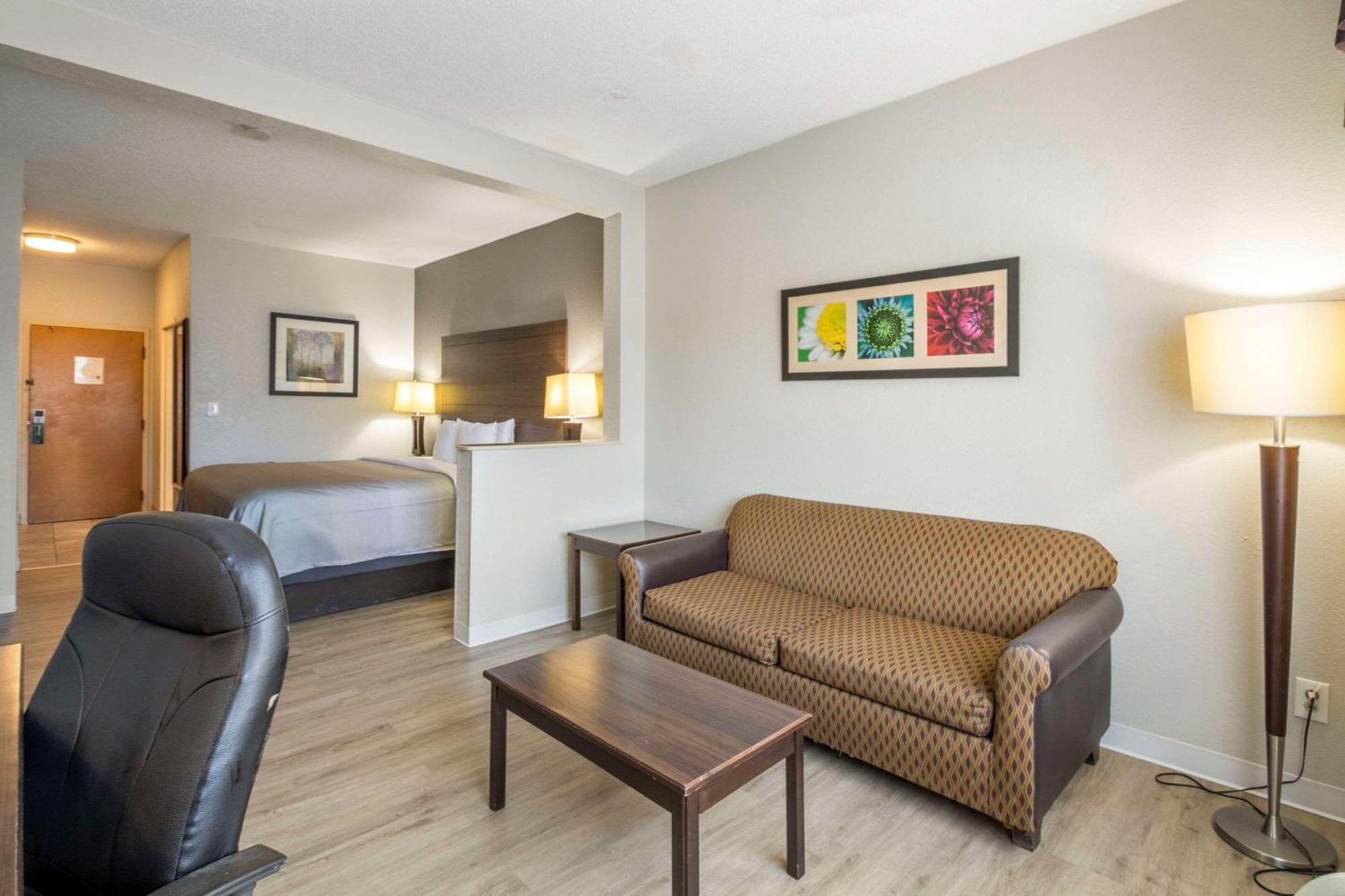 Quality Centro De Convenciones Hotel 3*